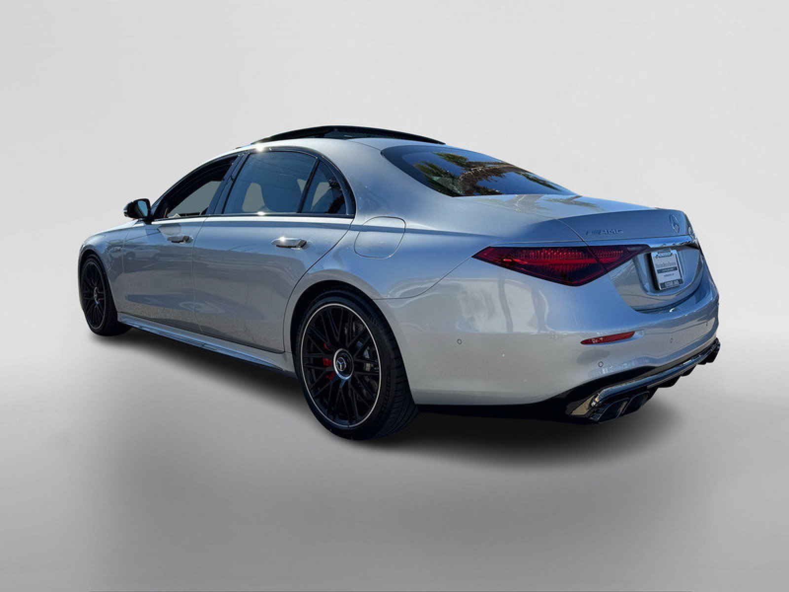 New 2026 Mercedes-Benz S 63 AMG S image 3