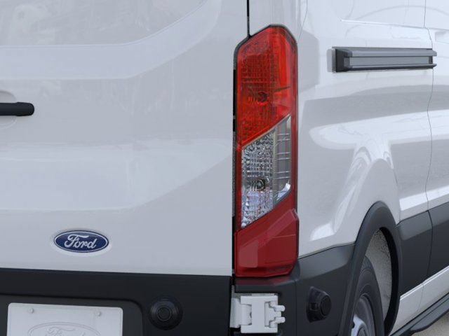 New 2026 Ford Transit 250 148 Medium Roof w/ Load Area Protection Package RWD image 21