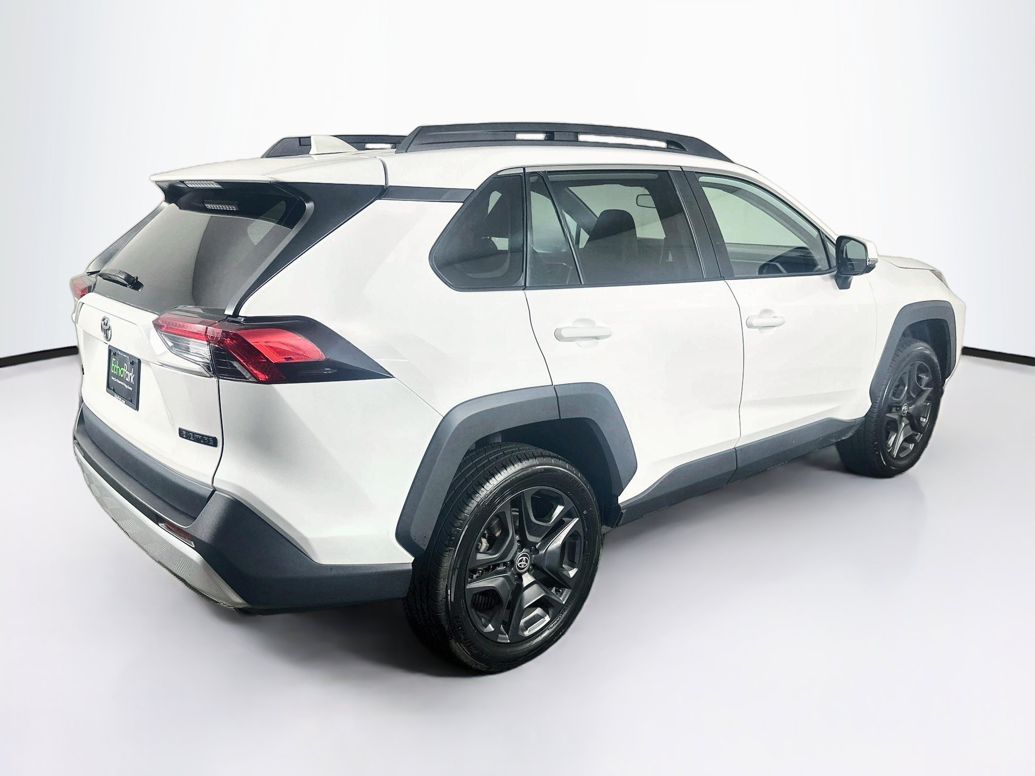 Used 2024 Toyota RAV4 Adventure AWD/4WD image 9