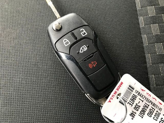 Used 2023 Ford Transit 350 XLT image 21