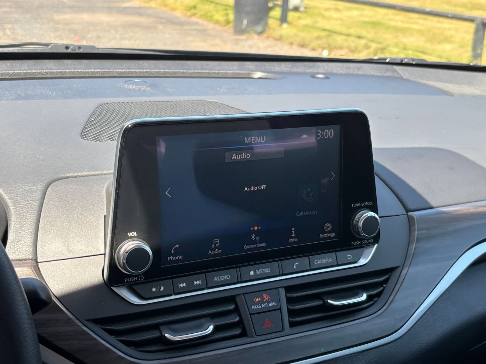 Used 2025 Nissan Altima 2.5 SV FWD image 20