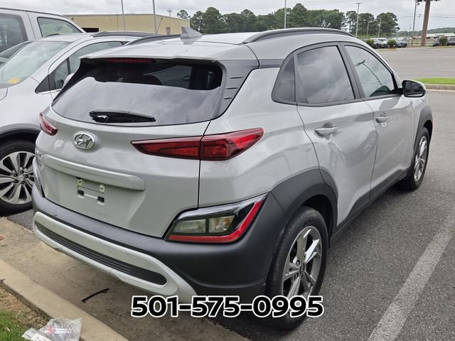 Used 2023 Hyundai Kona SEL w/ Convenience Package FWD image 4