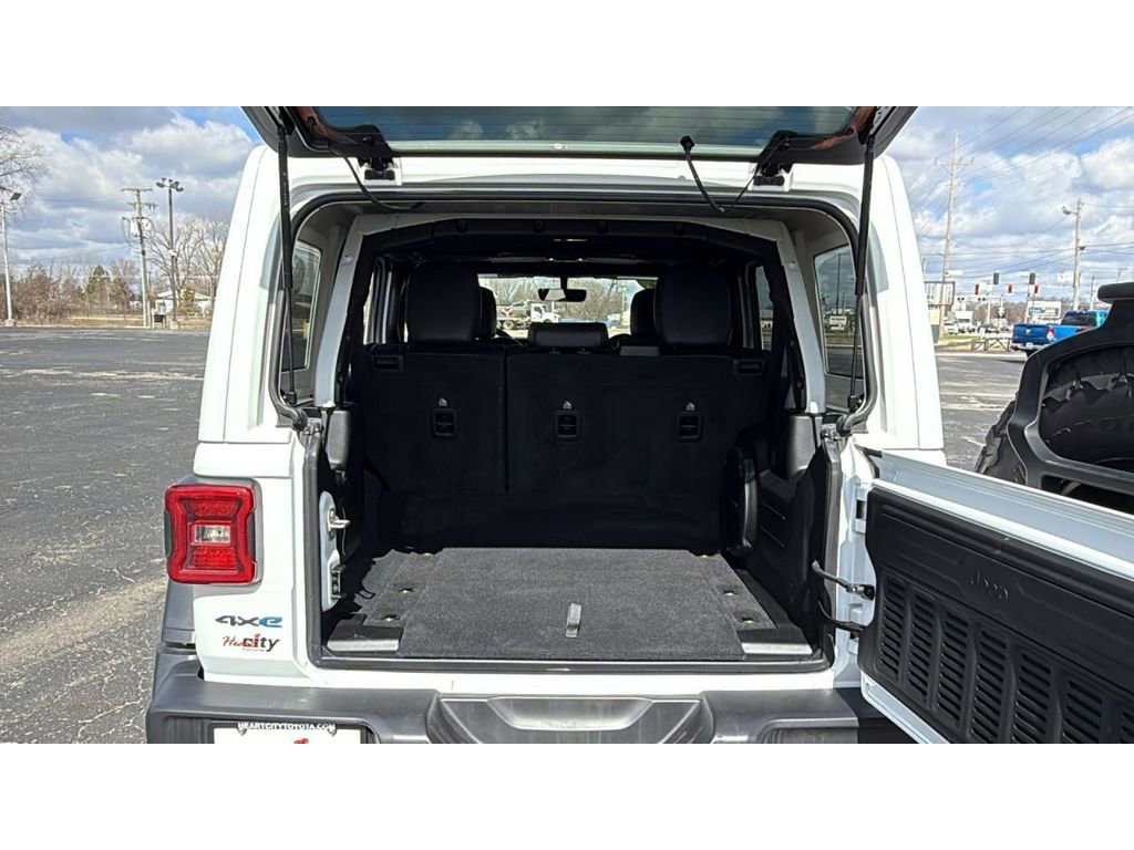 Used 2022 Jeep Wrangler Unlimited Rubicon 4xe image 7