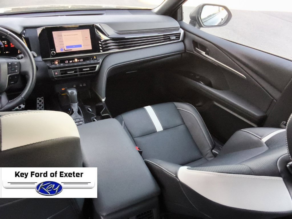 Used 2025 Toyota Camry SE w/ Convenience Package AWD/4WD image 24