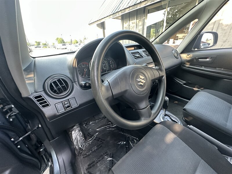 Used 2008 Suzuki SX4 Sport FWD image 50