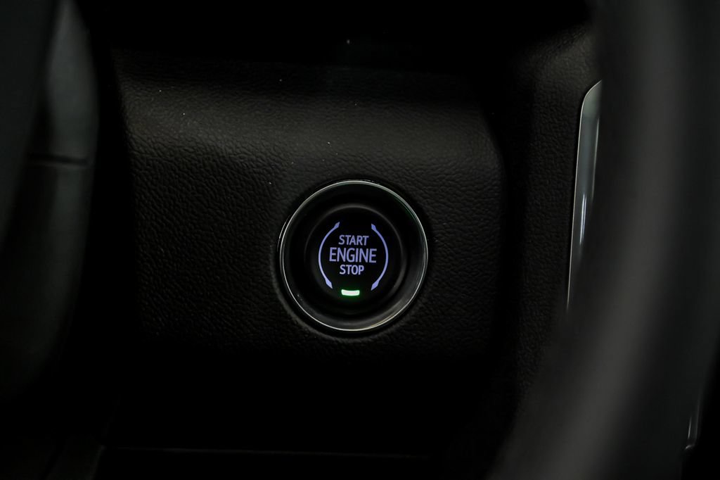 New 2026 GMC Acadia Elevation w/ Elevation Premium Package AWD/4WD image 14