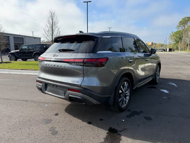 Used 2025 INFINITI QX60 Luxe w/ Vision Package FWD image 4