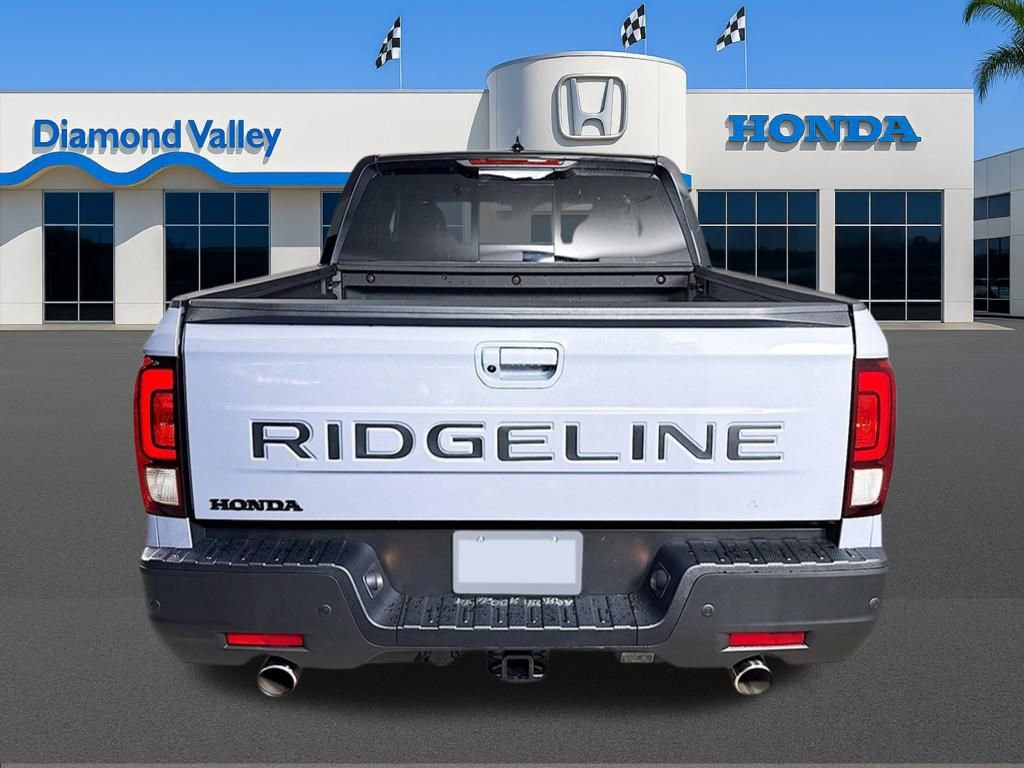 New 2026 Honda Ridgeline Black Edition image 4