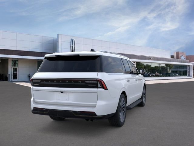 New 2026 Lincoln Navigator L Premier AWD/4WD image 9