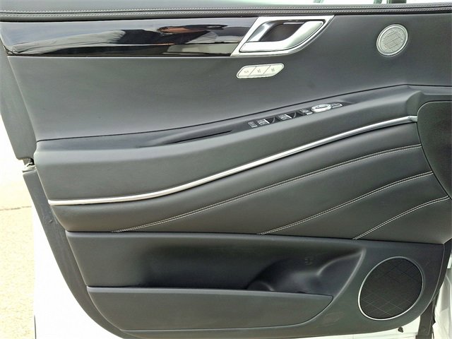 Used 2025 Genesis GV80 2.5T Standard image 12