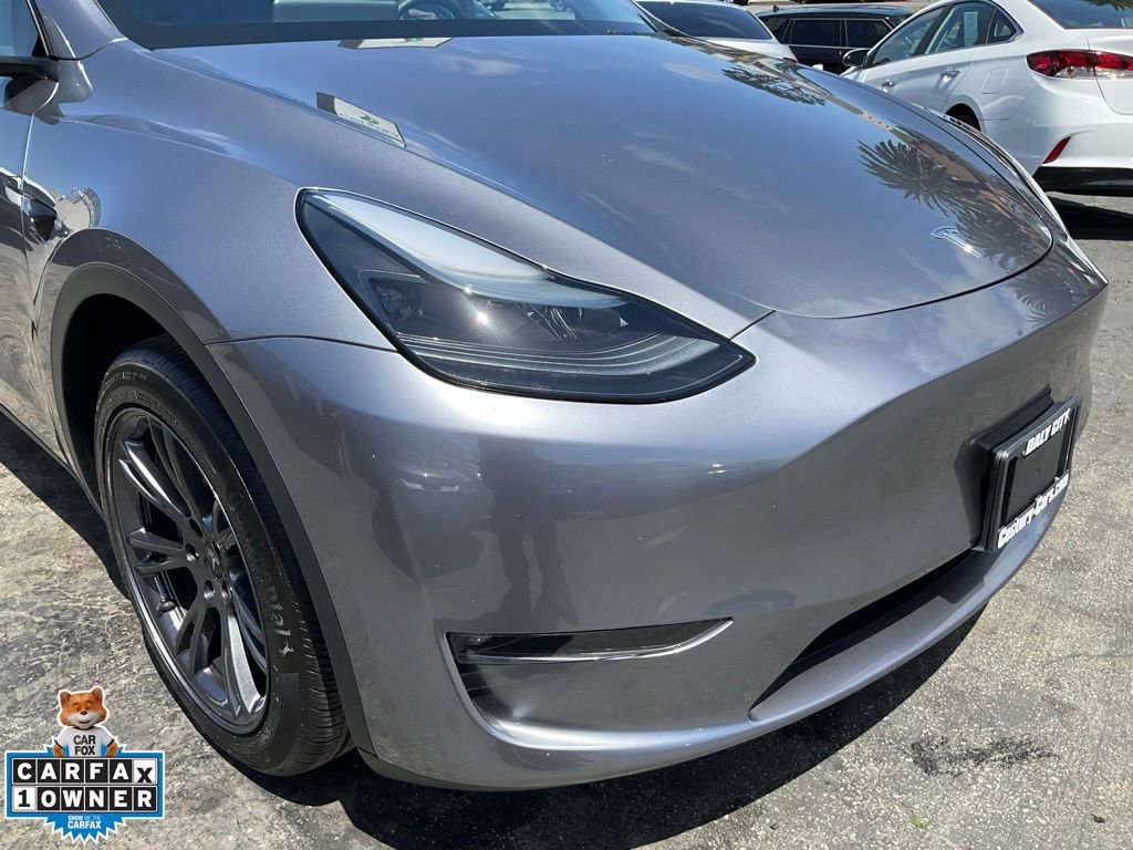Used 2025 Tesla Model Y Long Range AWD/4WD image 74