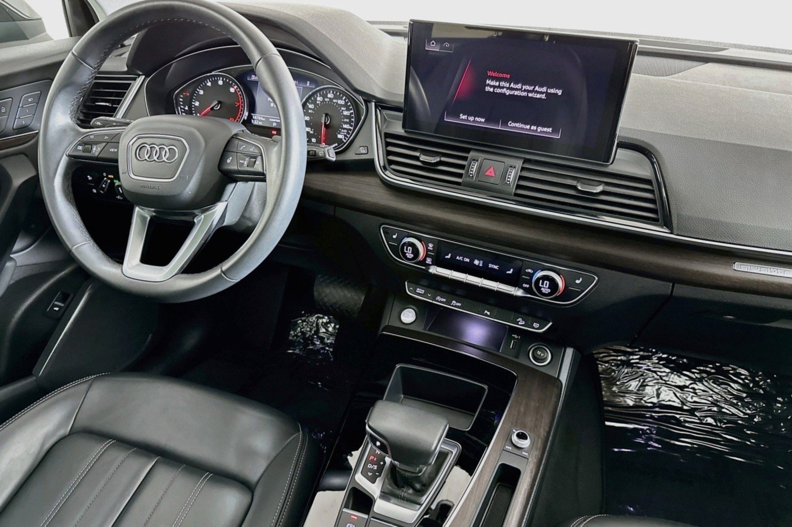 Used 2023 Audi Q5 2.0T Premium w/ Convenience Package AWD/4WD image 6