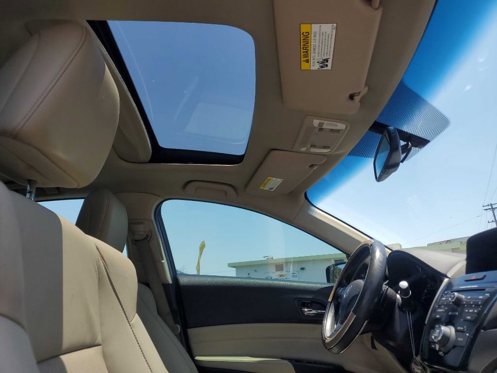 Used 2015 Acura ILX w/ Premium Package FWD image 20