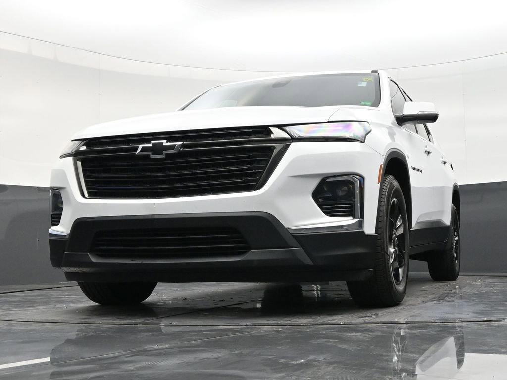 Used 2022 Chevrolet Traverse LT image 27
