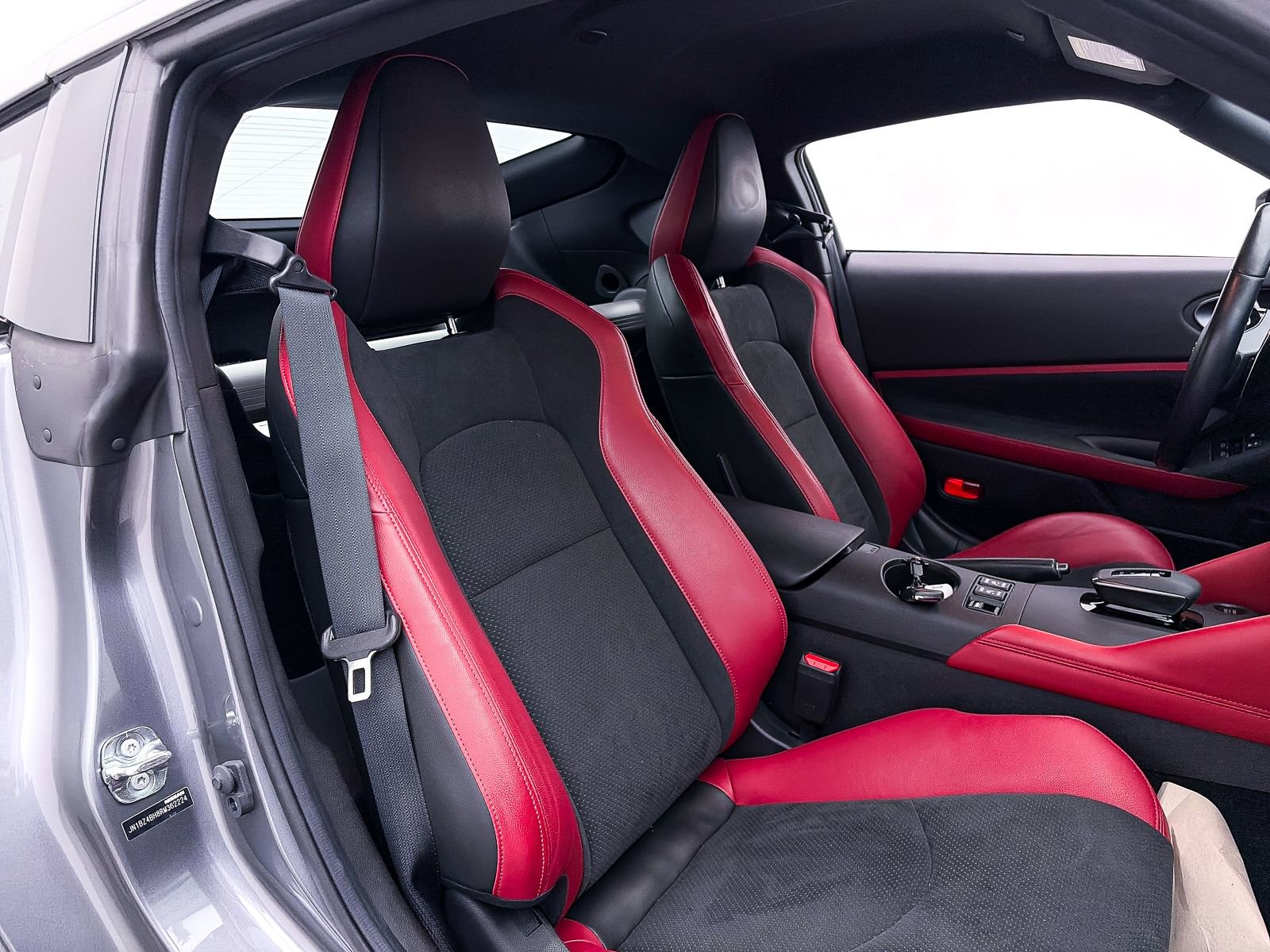 Used 2024 Nissan Z Performance w/ Floor Mat Package image 37