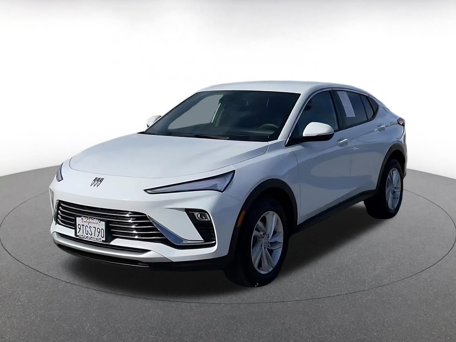 Used 2025 Buick Envista Preferred image 7