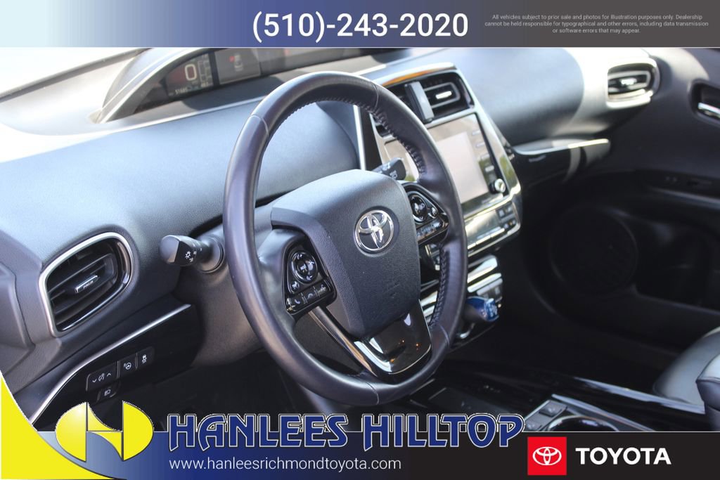 Used 2022 Toyota Prius XLE FWD image 11