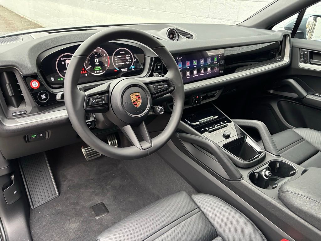 New 2026 Porsche Cayenne S image 4