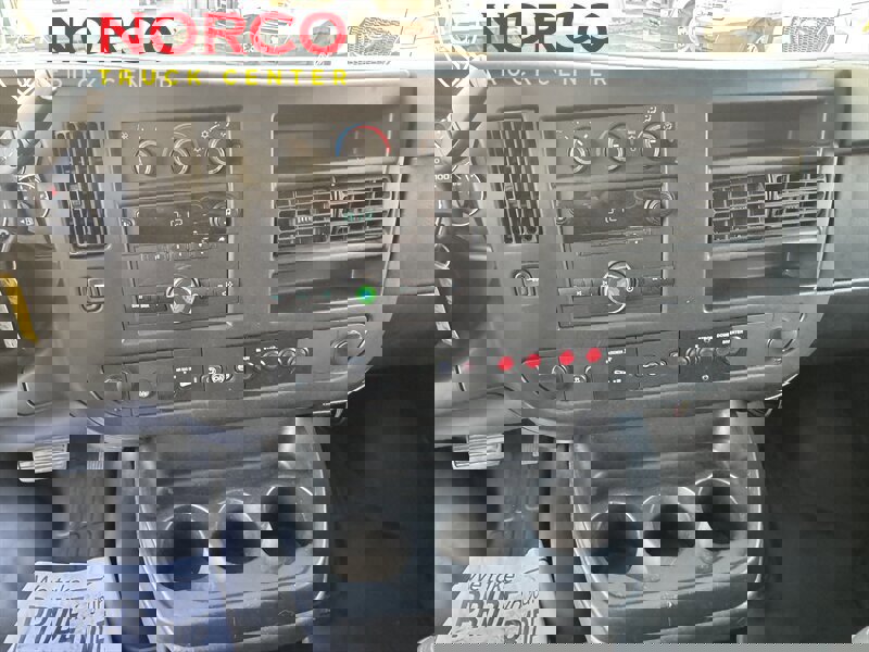 Used 2014 Chevrolet Express 2500 image 20