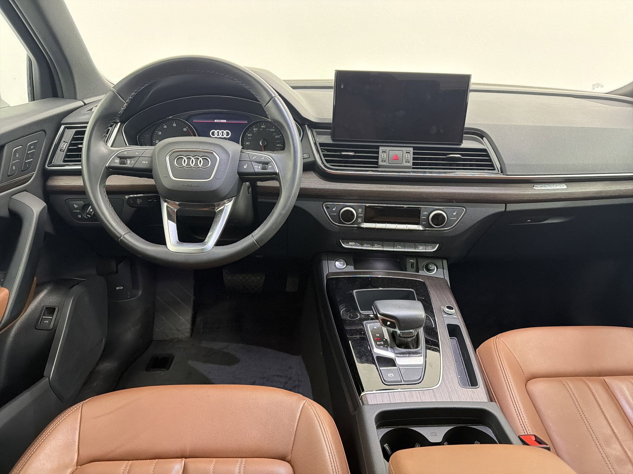 Used 2023 Audi Q5 2.0T Premium w/ Convenience Package AWD/4WD image 22