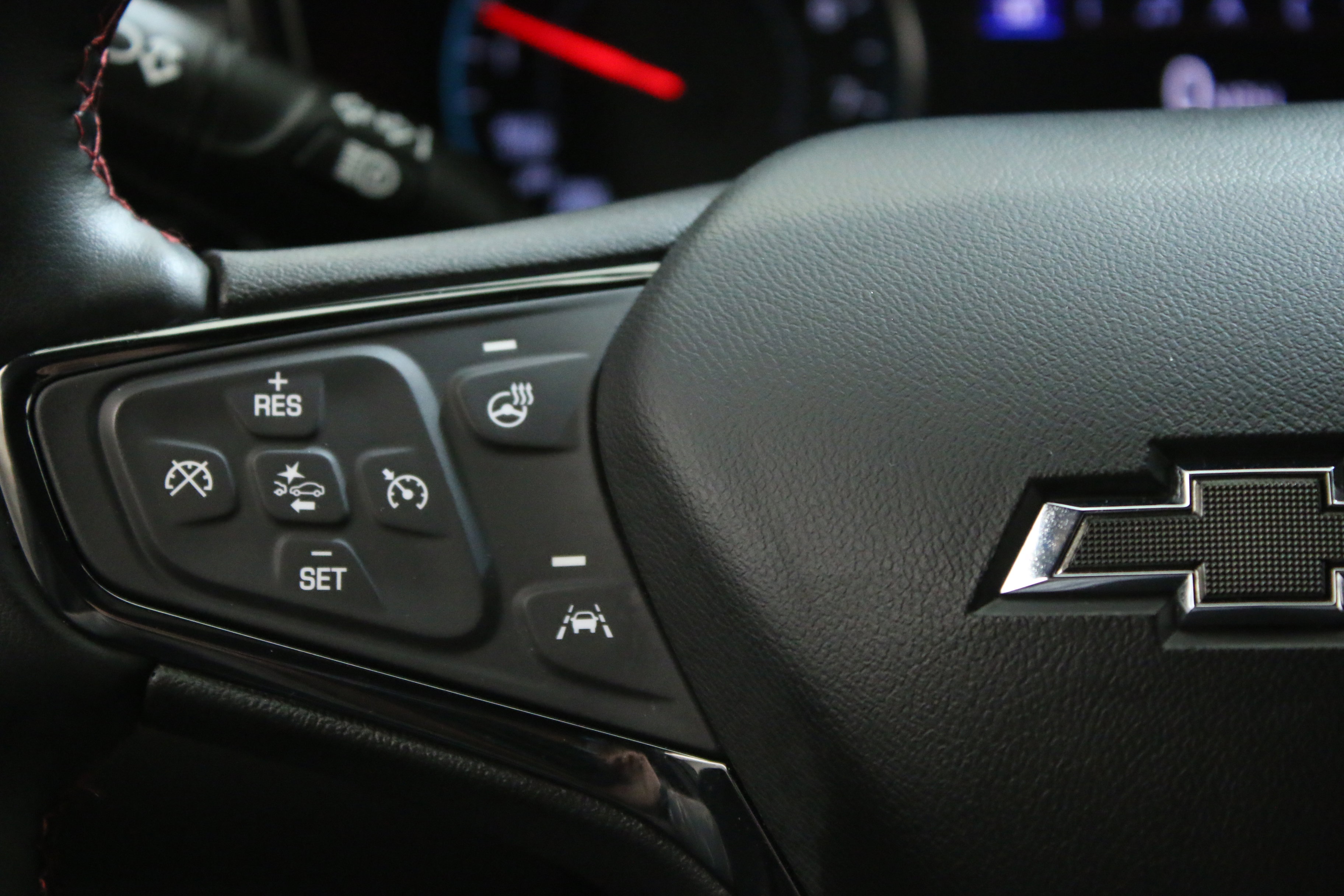 Certified 2024 Chevrolet Equinox RS AWD/4WD image 12