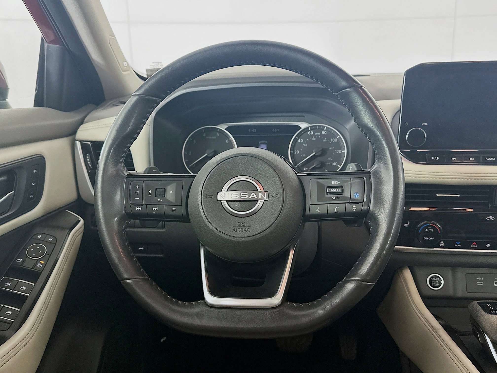 Used 2022 Nissan Rogue SL w/ SL Premium Package image 18