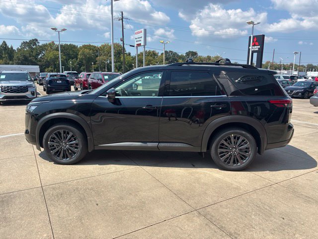 New 2026 Nissan Pathfinder SL w/ SL Premium Package FWD image 4