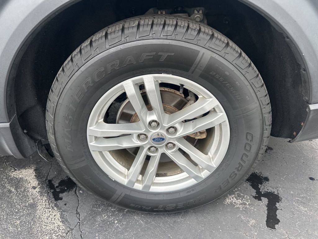 Used 2020 Ford Explorer XLT w/ Equipment Group 202A image 39