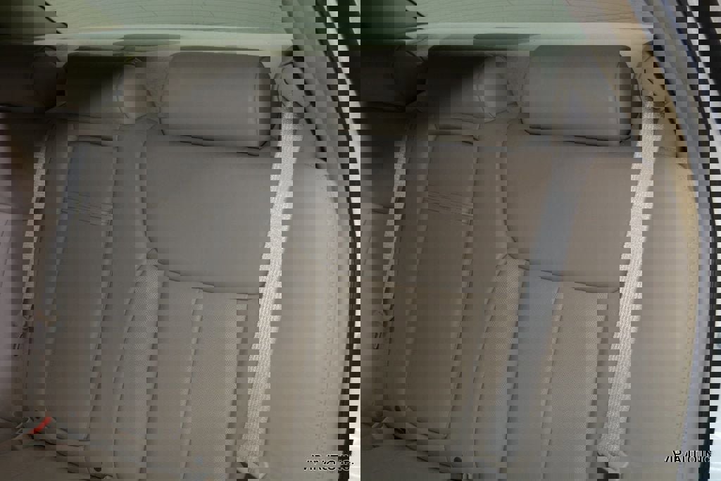 Used 2011 Cadillac DTS Luxury image 23