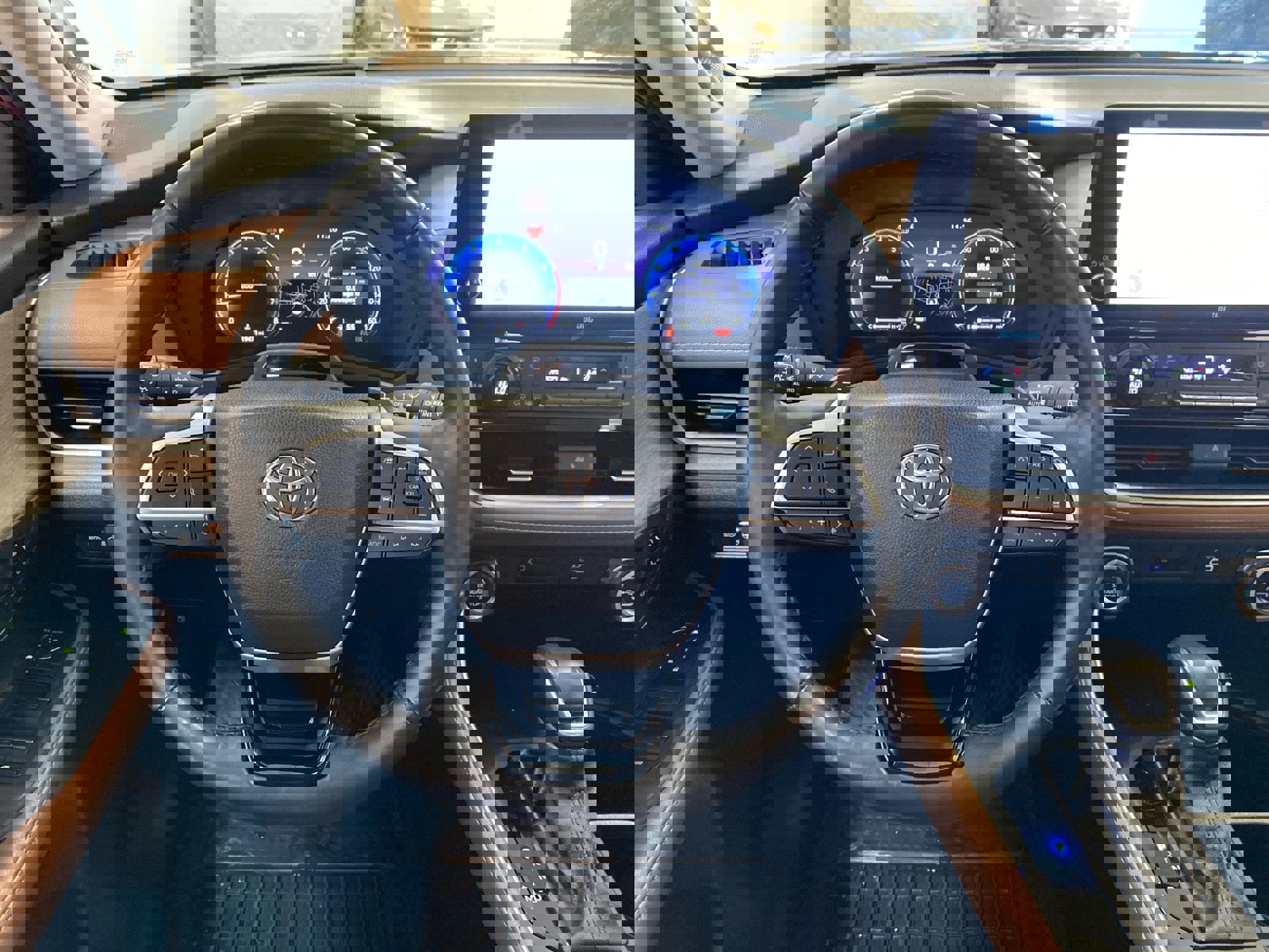 Used 2024 Toyota Grand Highlander Platinum image 14