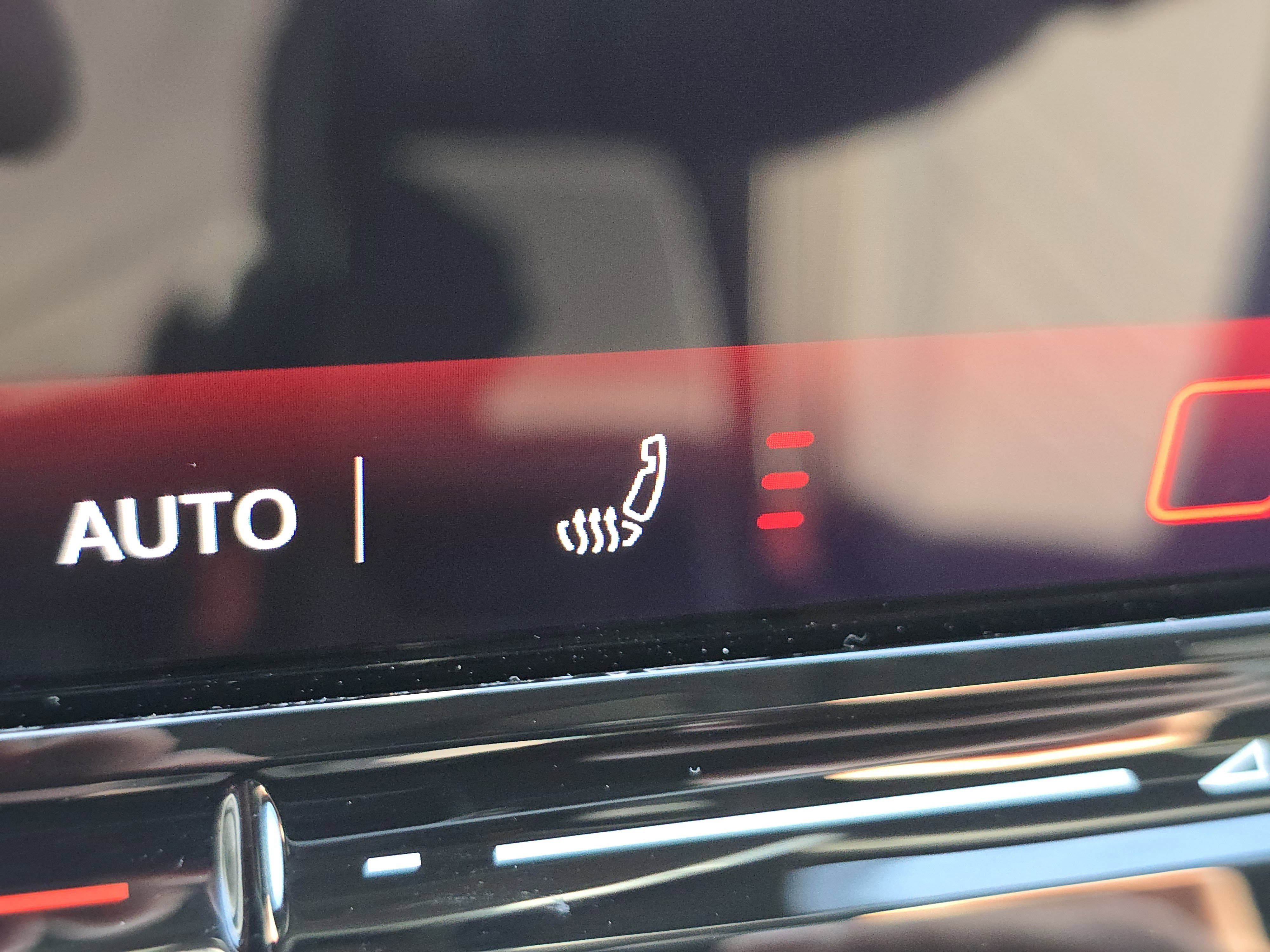 New 2026 Volkswagen Tiguan SE R-Line image 12