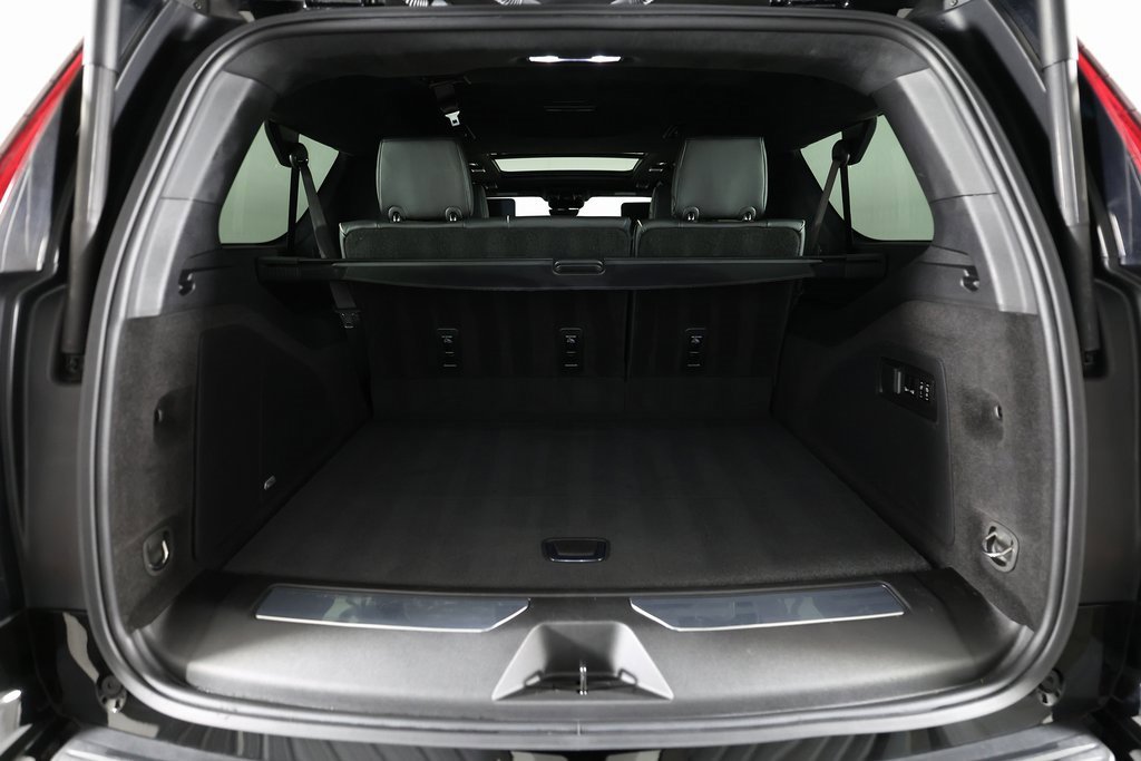 Used 2024 Cadillac Escalade ESV V w/ LPO, Floor Liner Package image 13