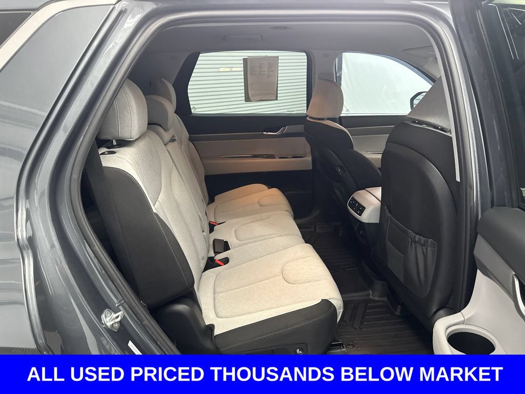 Used 2022 Hyundai Palisade SE FWD image 15