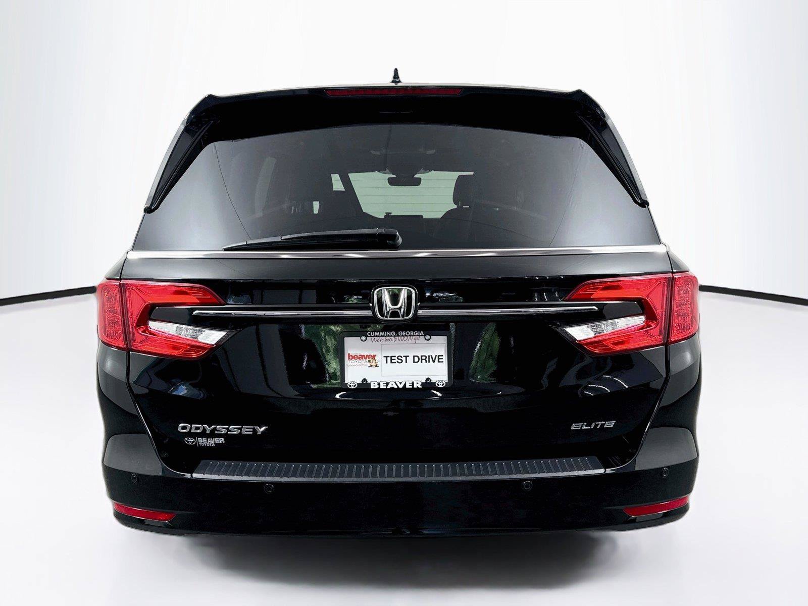 Used 2024 Honda Odyssey Elite image 12