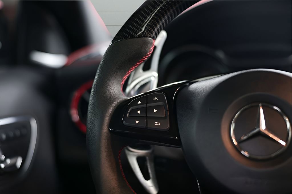 Used 2018 Mercedes-Benz GLA 45 AMG 4MATIC image 37