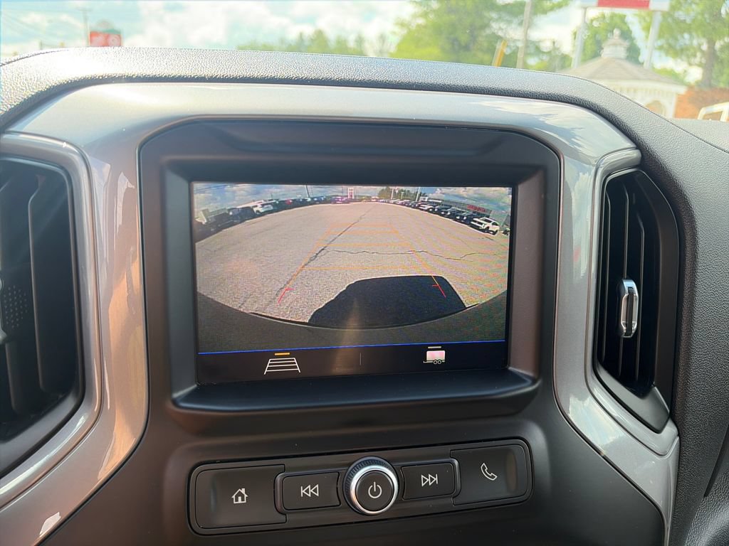 Used 2020 Chevrolet Silverado 1500 Custom w/ Custom Value Package AWD/4WD image 20