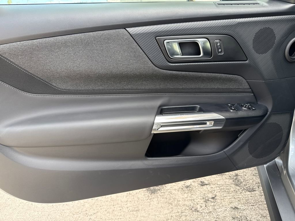 New 2025 Ford Mustang Coupe image 17