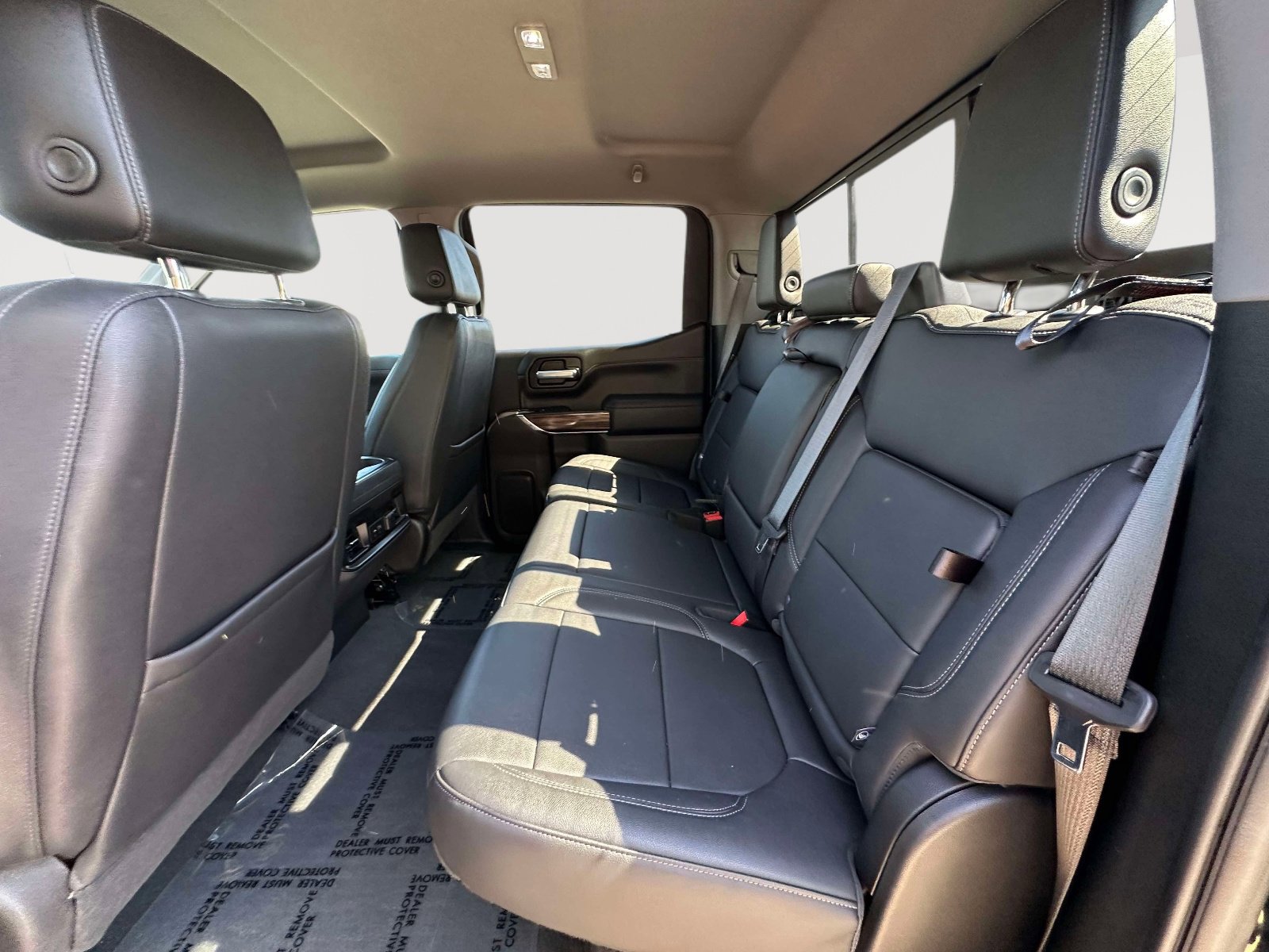 Used 2021 Chevrolet Silverado 1500 LT Trail Boss w/ Convenience Package II image 32