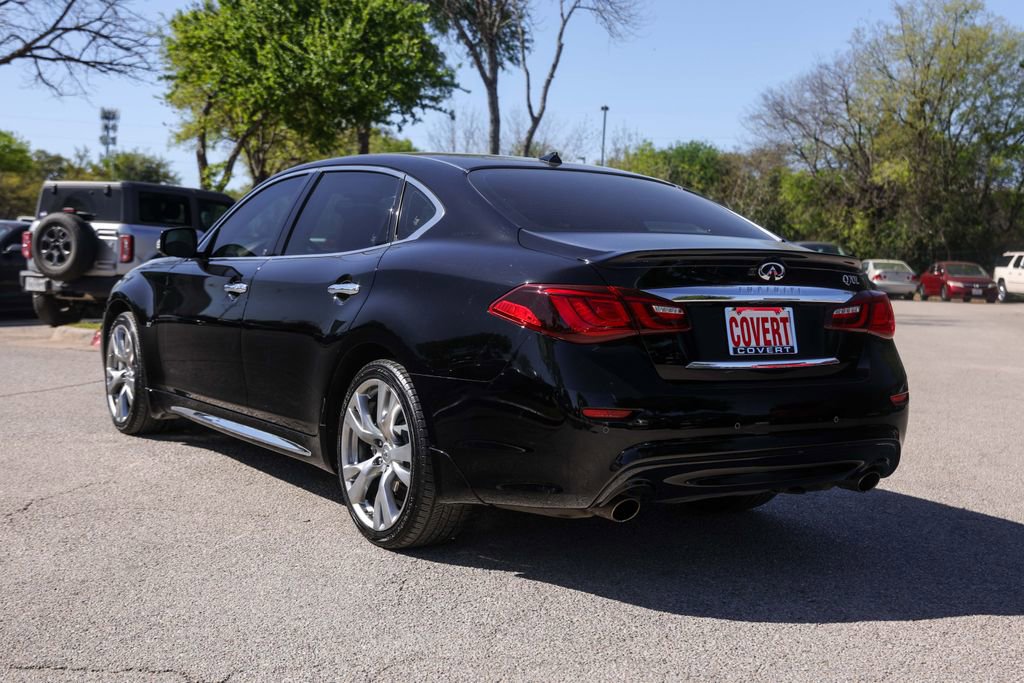 Used 2016 INFINITI Q70 L 3.7 w/ Deluxe Touring Package image 3