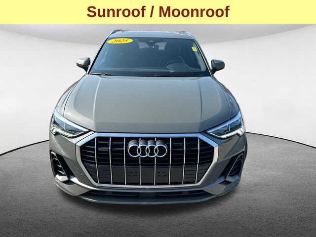 Used 2025 Audi Q3 2.0T Premium AWD/4WD image 4
