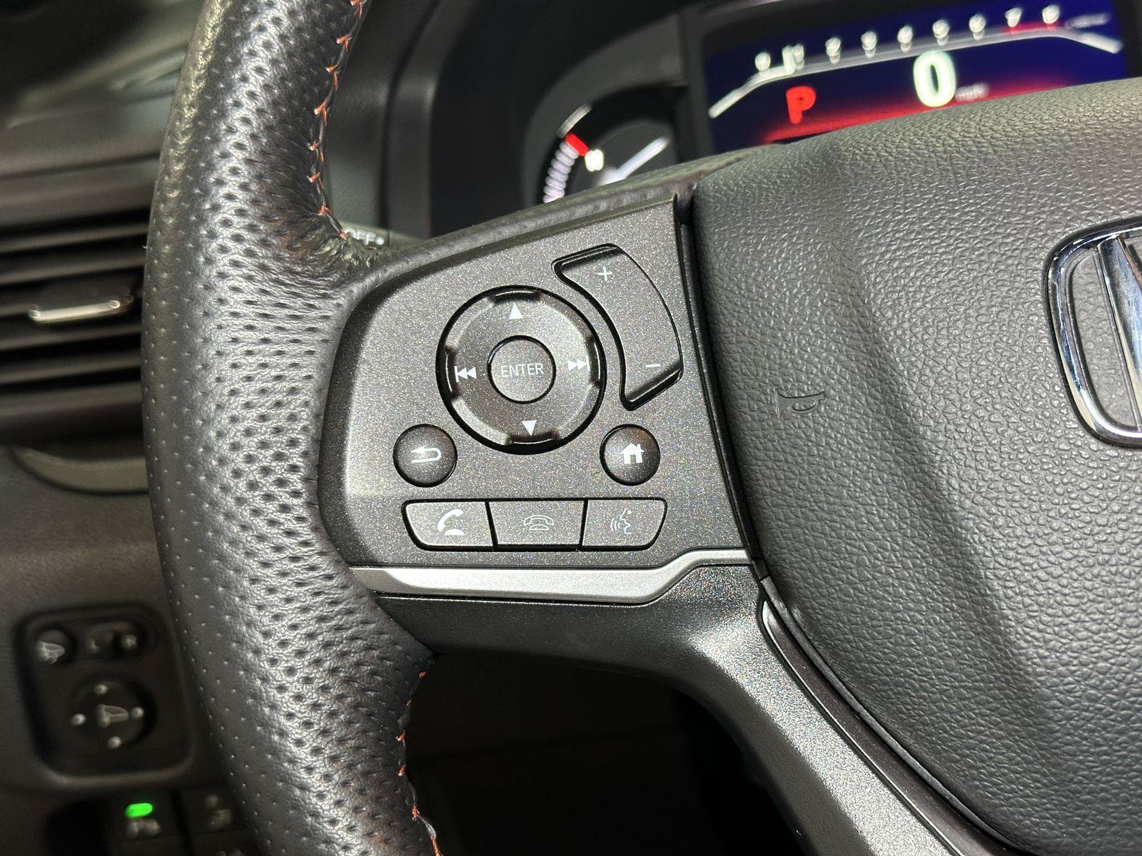 Certified 2024 Honda Passport TrailSport image 25