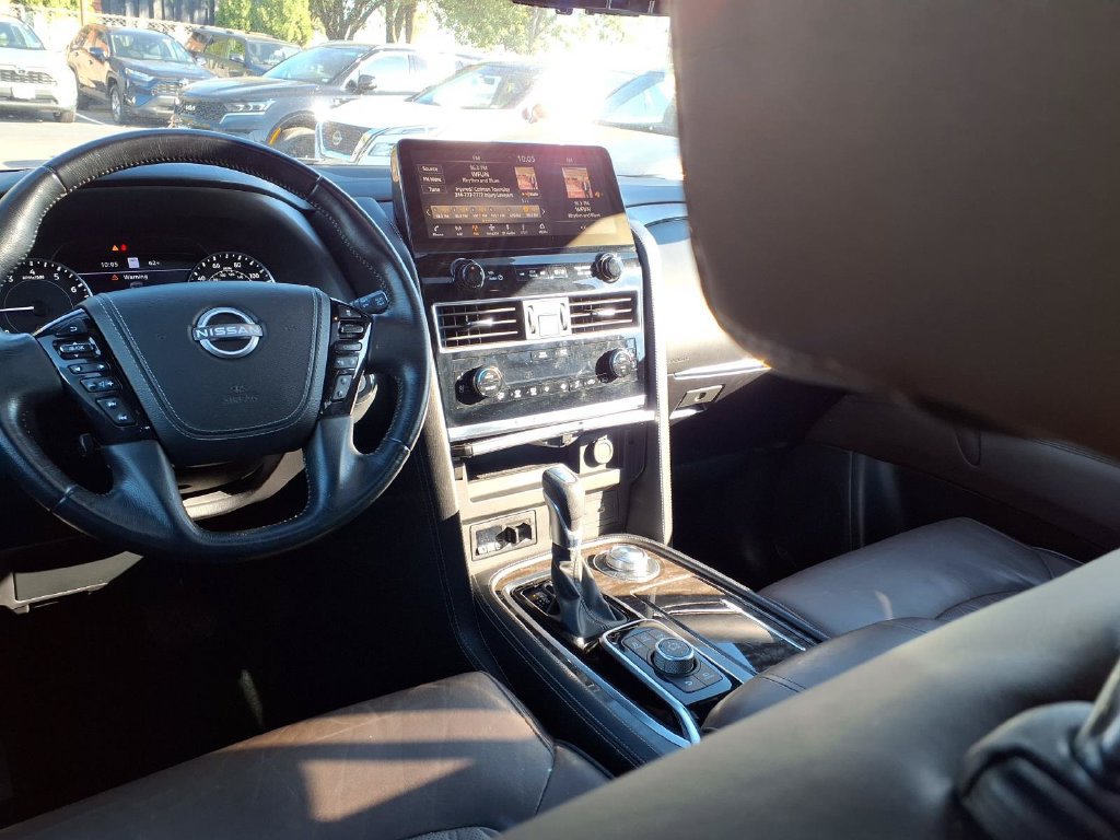Used 2023 Nissan Armada Platinum w/ Captain's Chairs Package AWD/4WD image 5