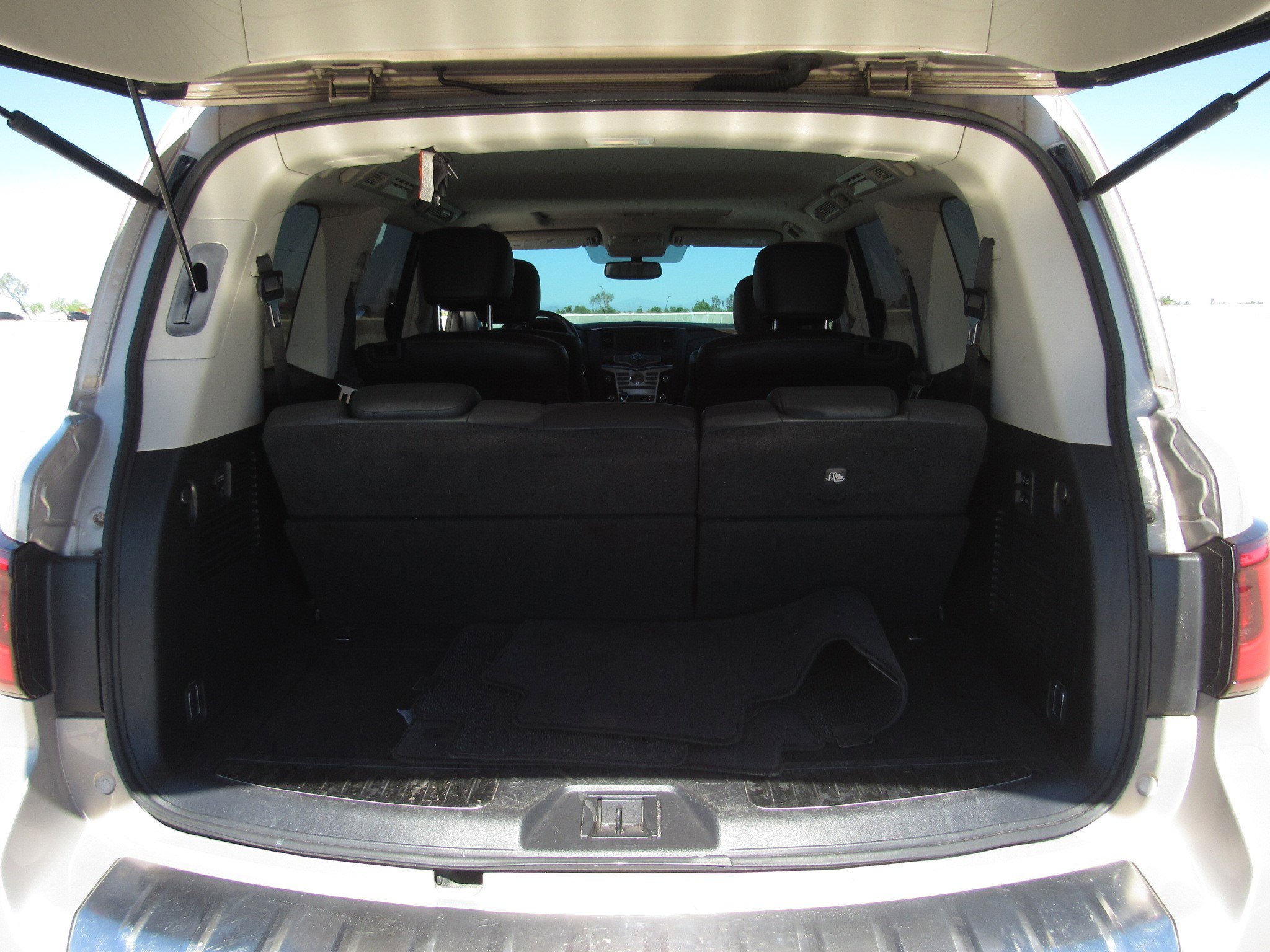 Used 2019 INFINITI QX80 Luxe w/ Proassist Package image 14