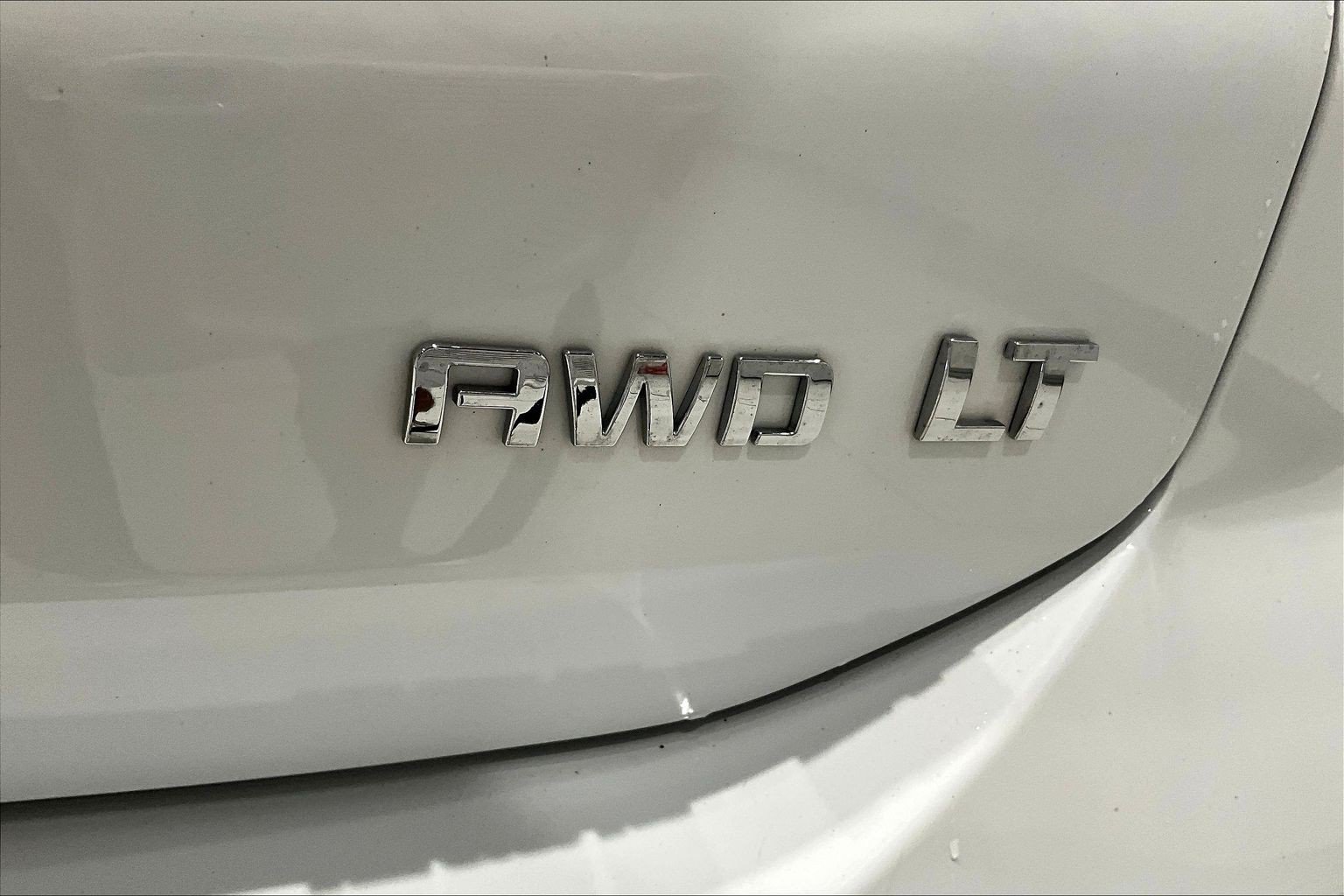 Used 2021 Chevrolet Equinox LT AWD/4WD image 24