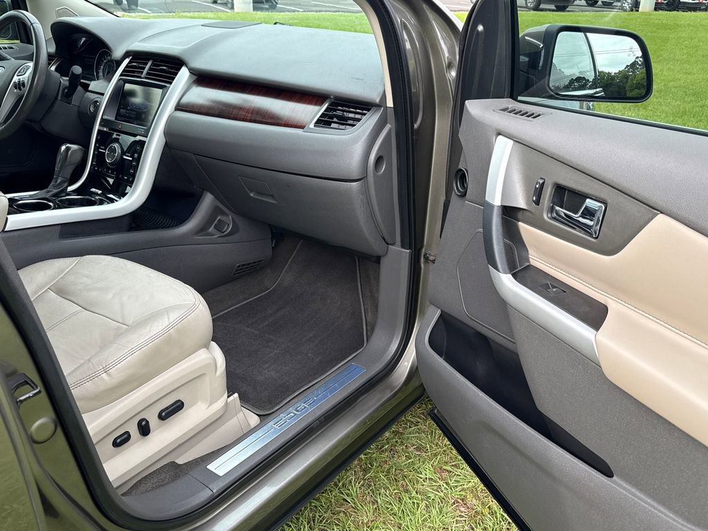 Used 2013 Ford Edge Limited FWD image 52