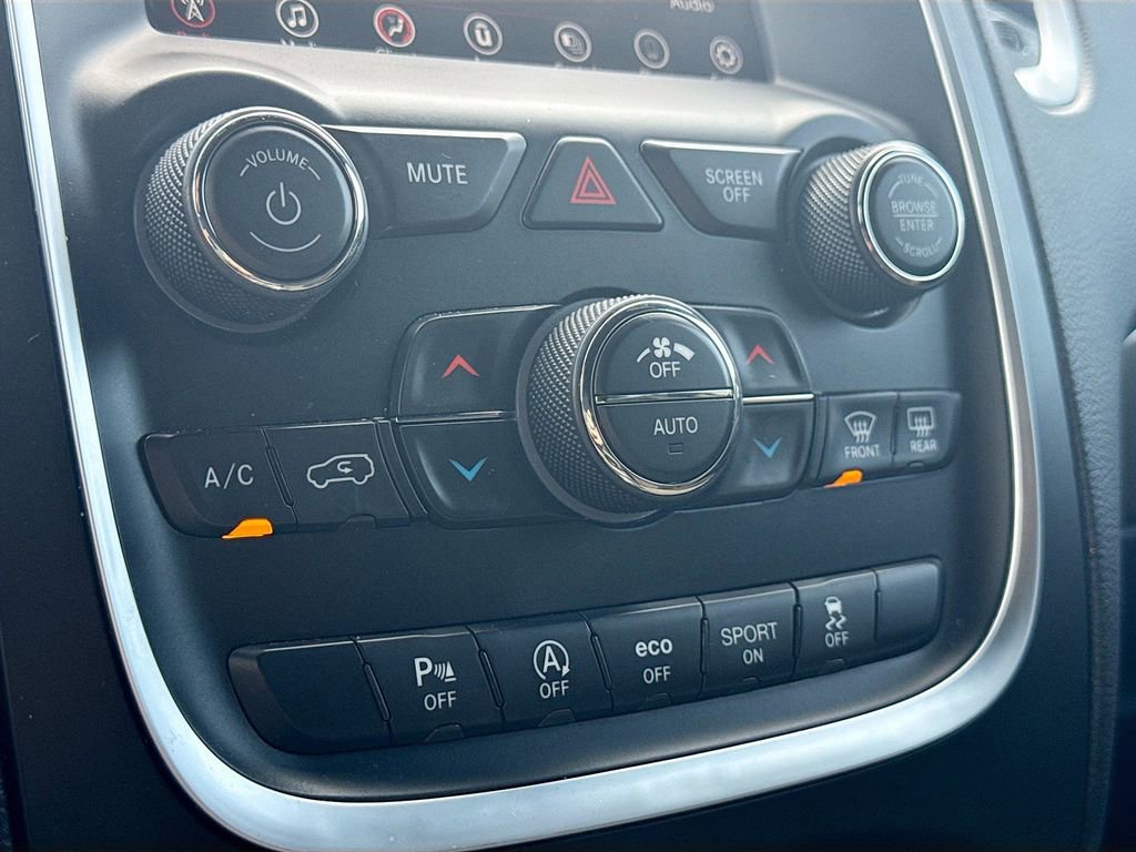 Used 2020 Dodge Durango SXT AWD/4WD image 15