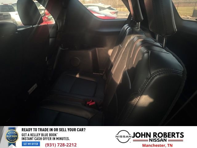 Used 2016 Ford Explorer XLT w/ Equipment Group 202A image 10