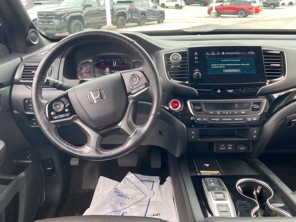 Used 2024 Honda Passport Black Edition image 10
