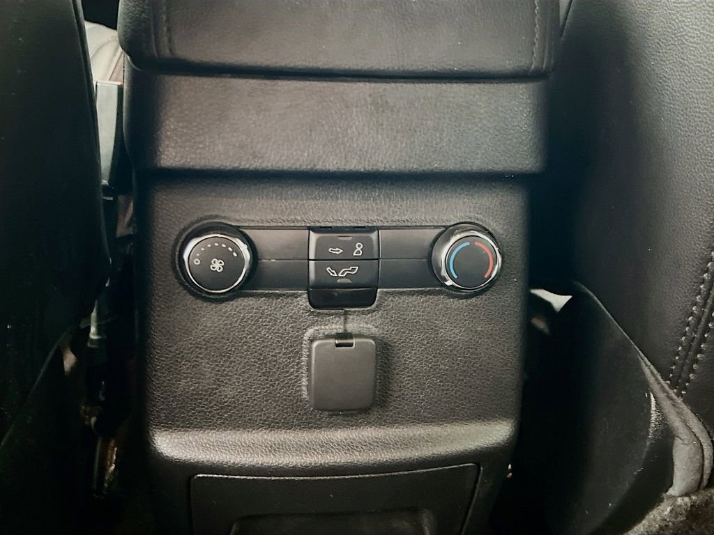 Used 2017 Ford Explorer XLT w/ Equipment Group 202A image 24