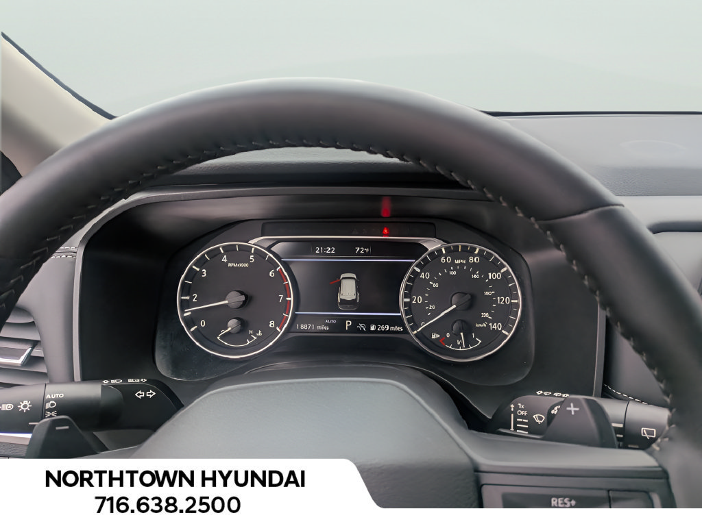 Used 2026 Nissan Rogue SV AWD/4WD image 8